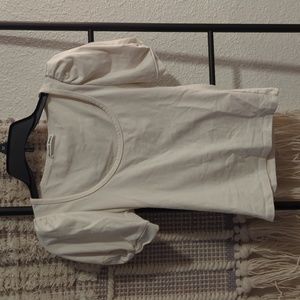 Puff sleeve cotton tshirt